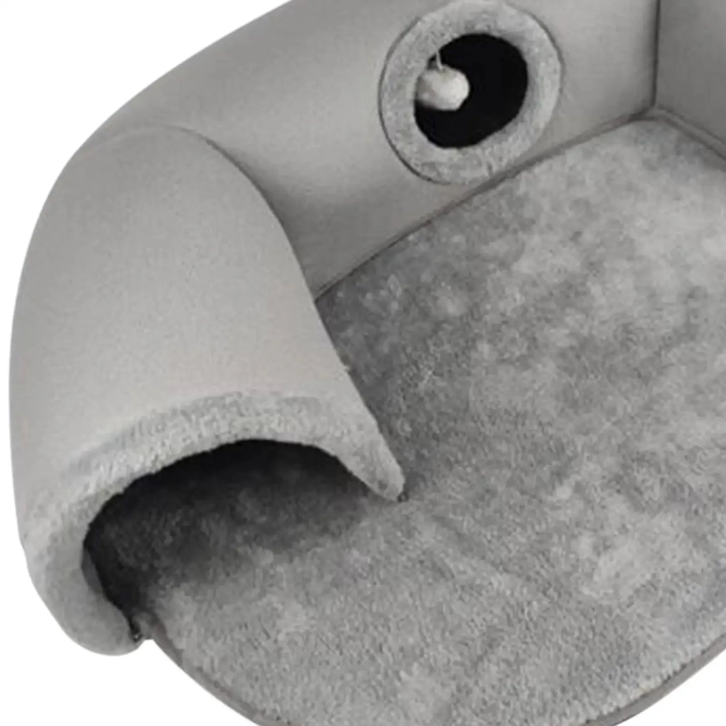 CozyPlaid Tunnel: Play, Hide & Stay Warm!