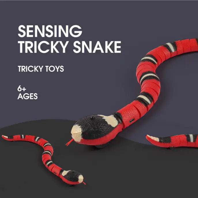 Smart moving snake toy for cats with sensor, designed for interactive play and mental stimulation.